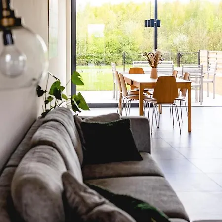 Holiday home Het Preshoekhuis *